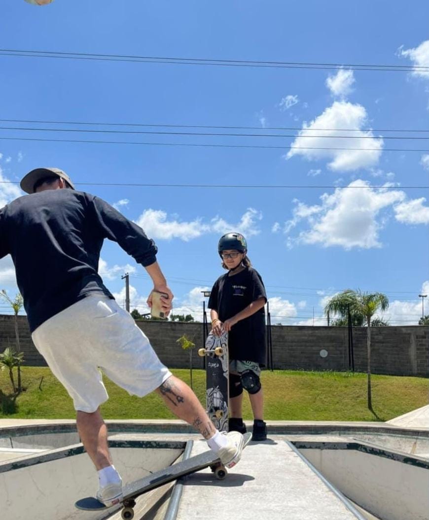 Aluna de skate